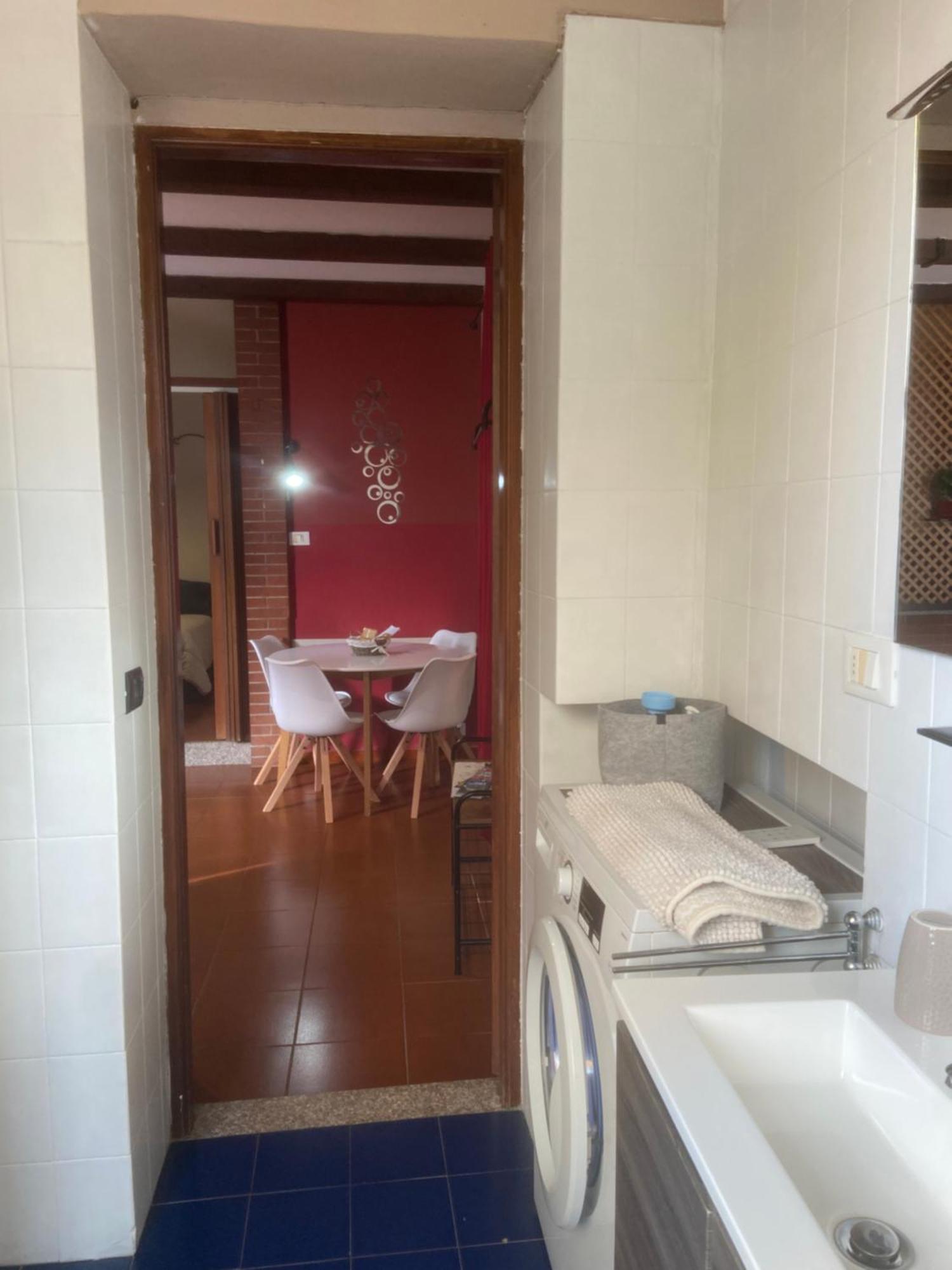 Appartamento Homemade A Due Passi Da Centro Biella Exterior photo